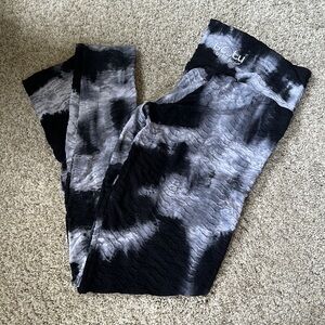 Booty By Brabants Tie Dye Capris (One Size Fits Most)